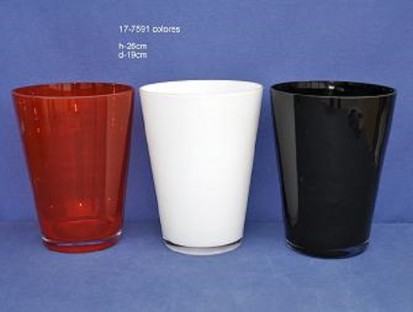 CRISTAL VASO H:27 D:202 NEGRO