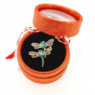 DETALLE MARZO CAJA BROCHE LIBELULAS