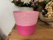 MACETA CUERDA COLOR Ø15XH13B11 FUCSIA/ROSA