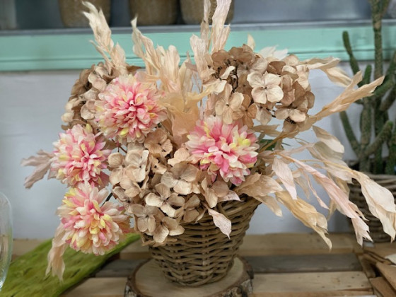 CENTRO ARTIFICIAL DAHLIA ROSA CON HORTENSIA