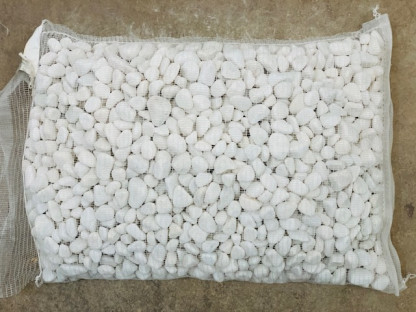 PIEDRA CANTO RODADO PEQUEÑA 12-24MM BLANCO SACO 20KG