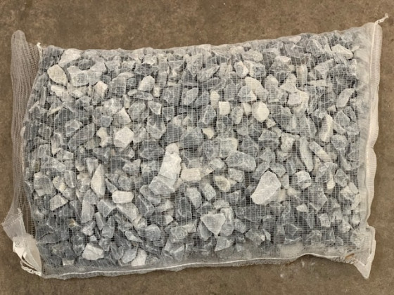 PIEDRA TRITURADA GRIS AZUL 12-24MM SACO 20KG