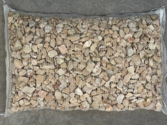 PIEDRA TRITURADA MARRÓN 12-24MM SACO 20KG