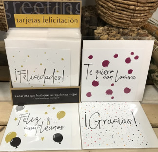 TARJETAS FELICITACIÓNES 15CMX15CM 24UNI