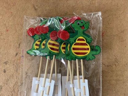 PICK SANT JORDI DRAC (12 UNI)