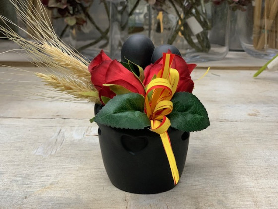 CENTRO EMBRACE MACETA