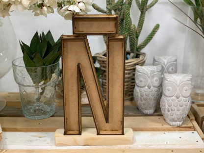LETRA MADERA N