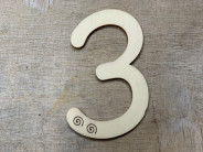 NÚMERO 3 BASE MADERA