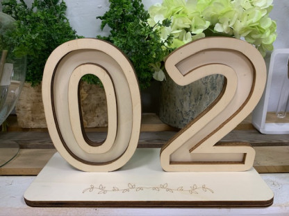 NÚMERO 2 PARA BASE MADERA