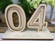 NÚMERO 4 PARA BASE MADERA
