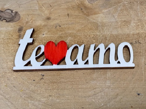 LETRA MADERA "TE AMO" PAQ X 12UNI