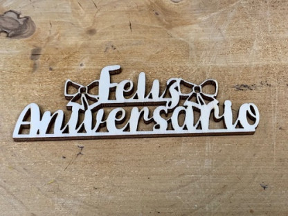LETRA MADERA "FELIZ ANIVERSARIO" LAZOS PAQ X 12UNI