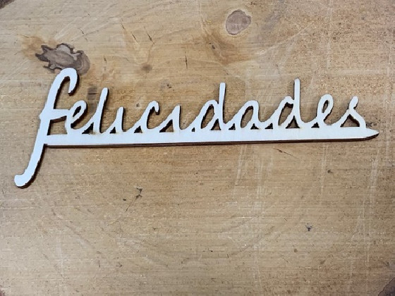 LETRA MADERA "FELICIDADES" PAQ X 12UNI