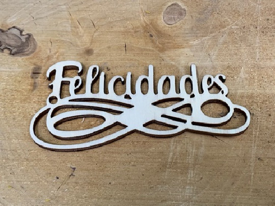 LETRA MADERA "FELICIDADES" INFINITO PAQ X 12UNI