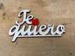 LETRA MADERA "TE QUIERO" CORAZON PAQ X 12UNI